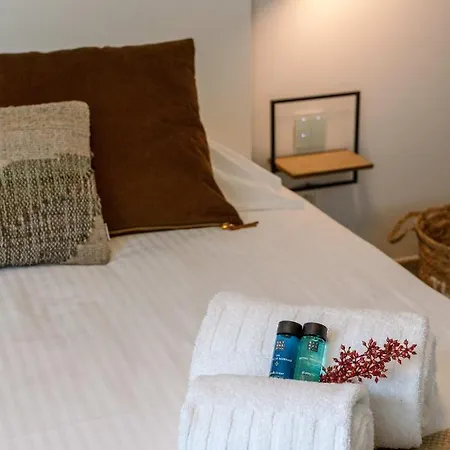 Eb & Vloed - A Wonderful Family Apartment On The Beach With Private Garden And Terrace 아파트 *