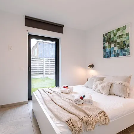 Eb & Vloed - A Wonderful Family Apartment On The Beach With Private Garden And Terrace 아파트 미들케르케