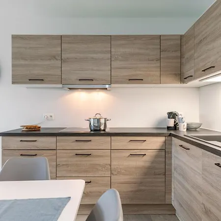 아파트 Eb & Vloed - A Wonderful Family Apartment On The Beach With Private Garden And Terrace *